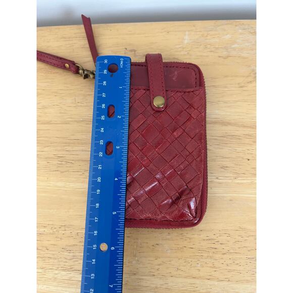 Elliott Lucca Red Woven Leather Wristlet Wallet Zip Around - Picture 7 of 7